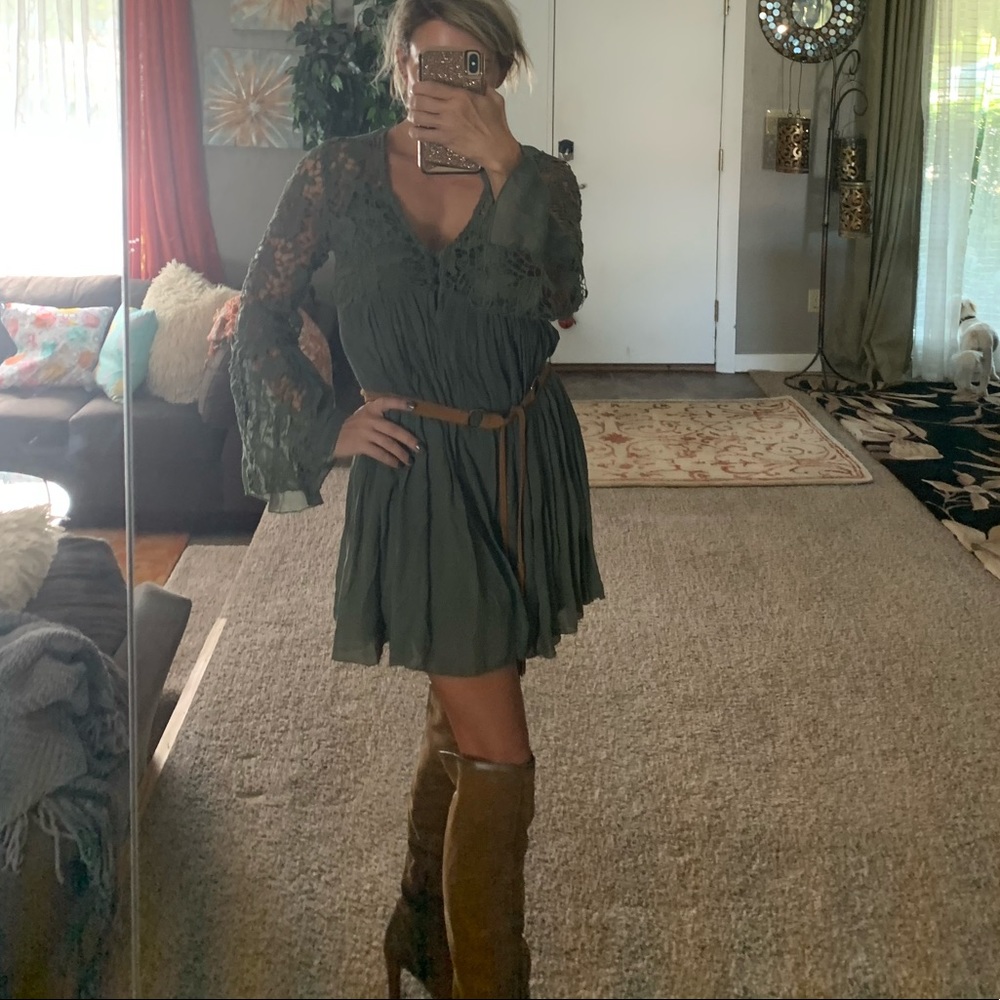 Rebellion boho olive green dress size Medium